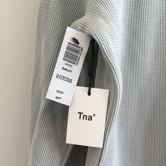 NWT Tna Bailey Longsleeve - Glacier Blue - Picture 2 of 3